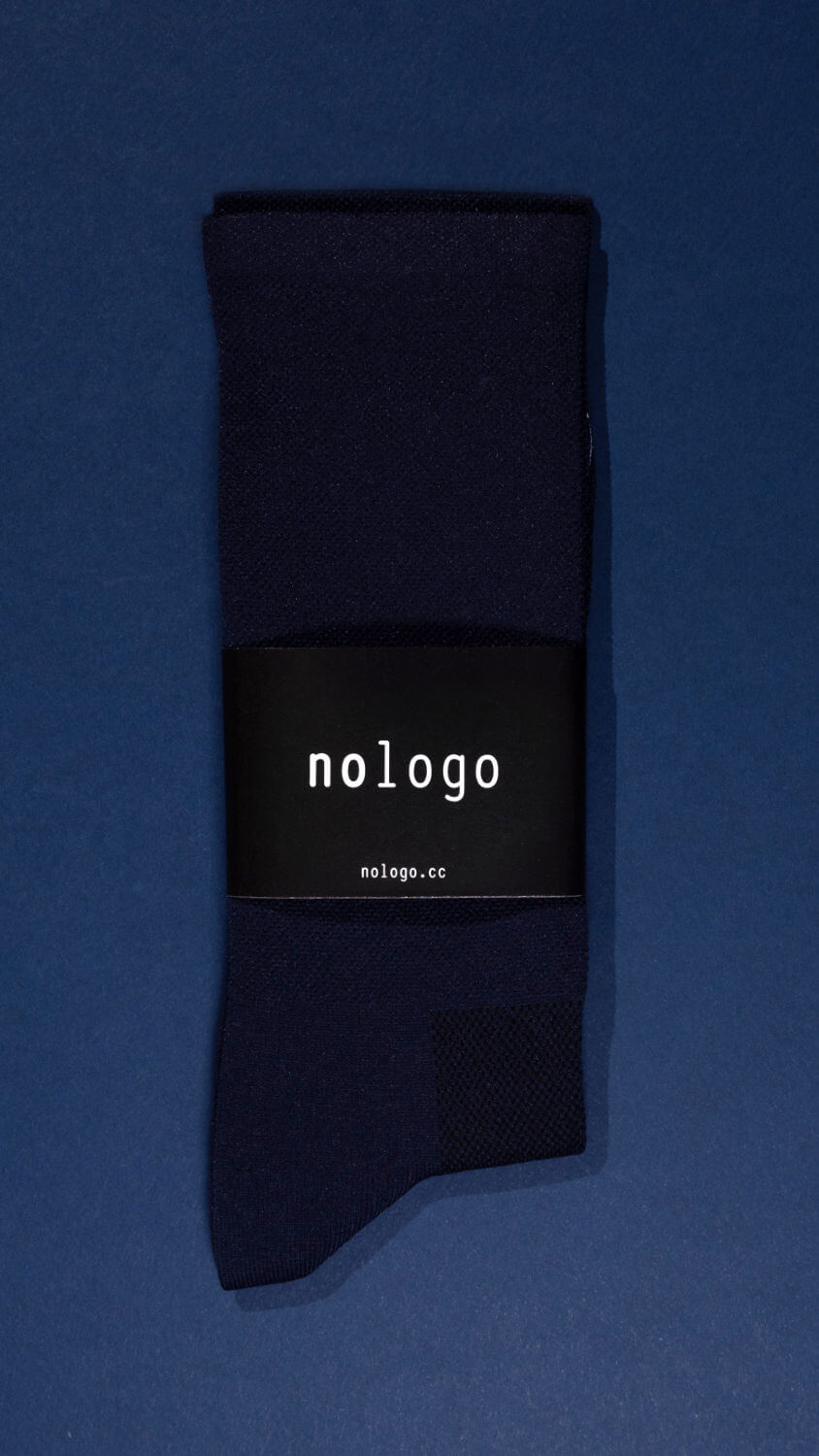 nologo-dark-blue-cycling-socks-bg nologo dark blue cycling socks product photo
