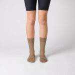 beige nologo-sokken: ontworpen voor grindfietsen en bieden duurzaamheid en comfort
