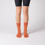 oranje nologo-sokken: ontworpen voor grindfietsen en bieden duurzaamheid en comfort
