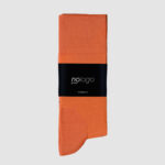 Oranje nologo-sokken voor grindfietsen: duurzame constructie voor uitdagend terrein
